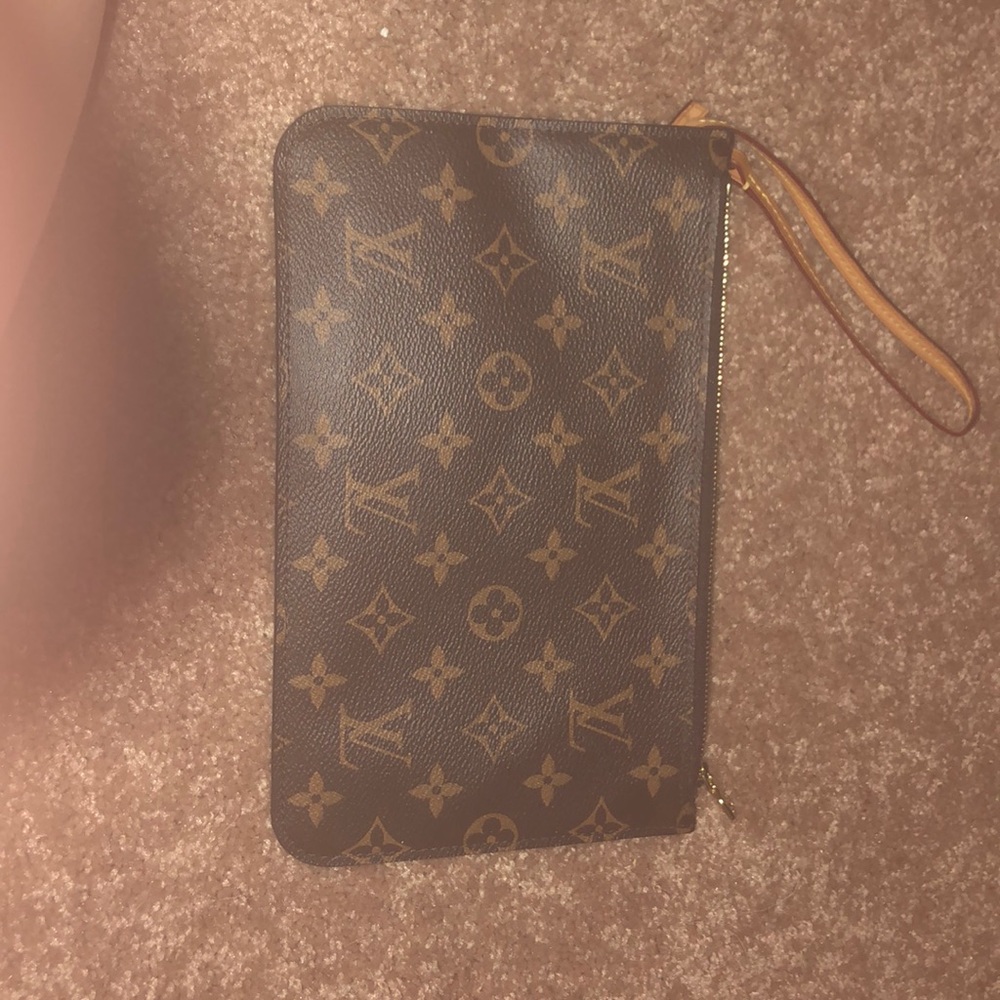 Louis Vuitton Monogram
